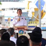 Gubernur Provinsi Kepulauan Riau Ansar Ahmad