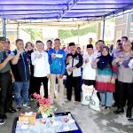 Salurkan bantuan beras
