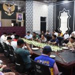 Pengibaran bendera merah putih raksasa