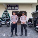 Dua personel Polres Lingga
