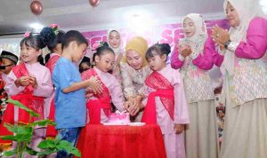 Anniversary 13 TK Dhiya_11zon